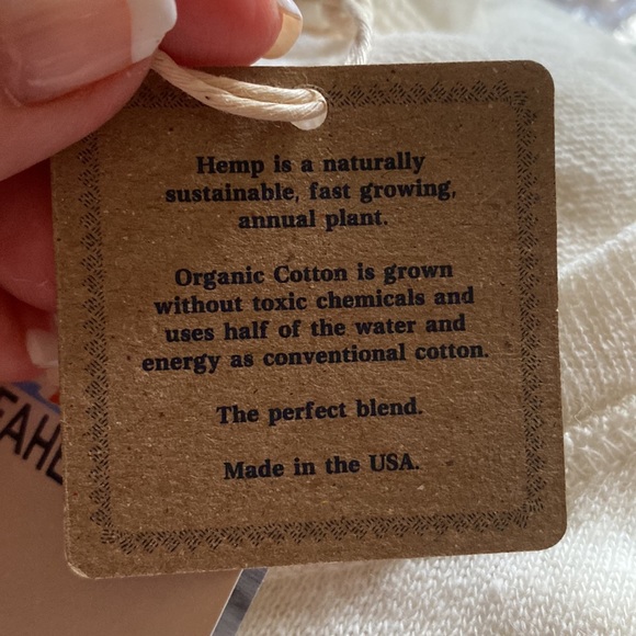 Faherty Henley Top - Picture 9 of 11